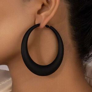 Matte Metal Hoops - Black